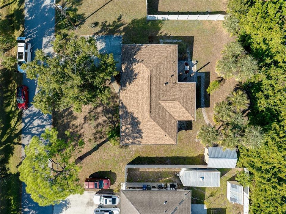 For Sale: $279,900 (2 beds, 2 baths, 988 Square Feet)