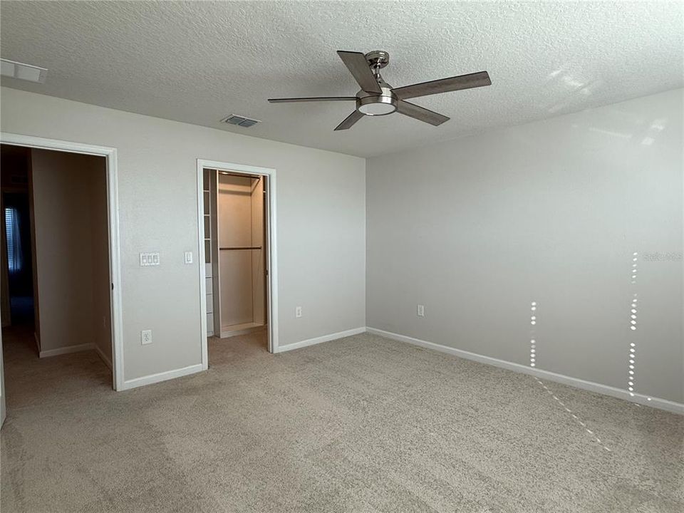 В аренду: $2,600 (3 спален, 2 ванн, 1560 Квадратных фут)