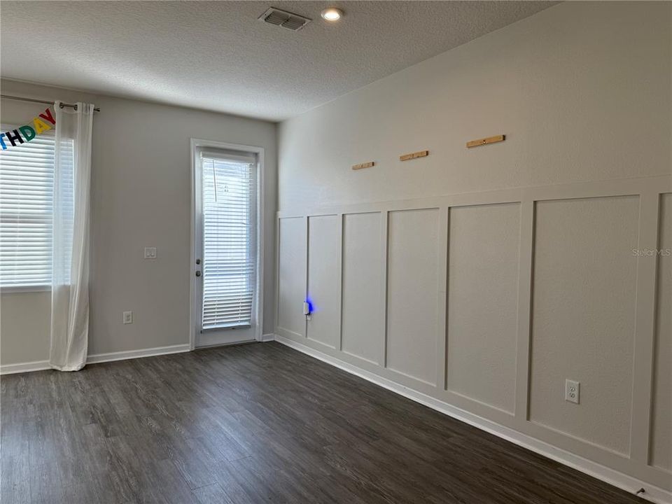 В аренду: $2,600 (3 спален, 2 ванн, 1560 Квадратных фут)