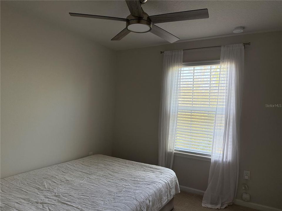 В аренду: $2,600 (3 спален, 2 ванн, 1560 Квадратных фут)