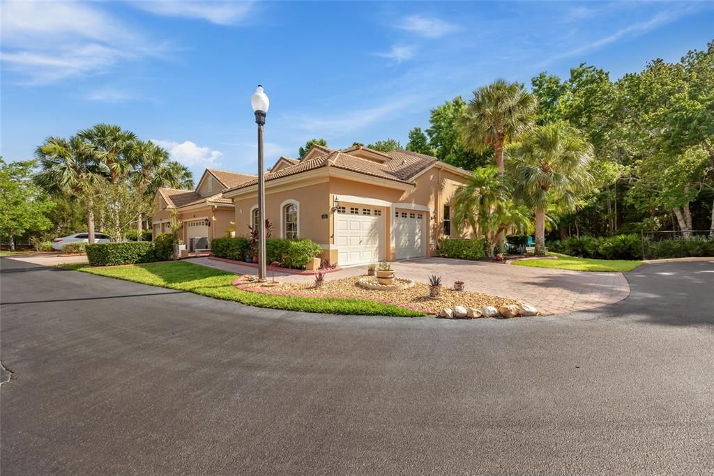 For Sale: $479,000 (3 beds, 2 baths, 2066 Square Feet)