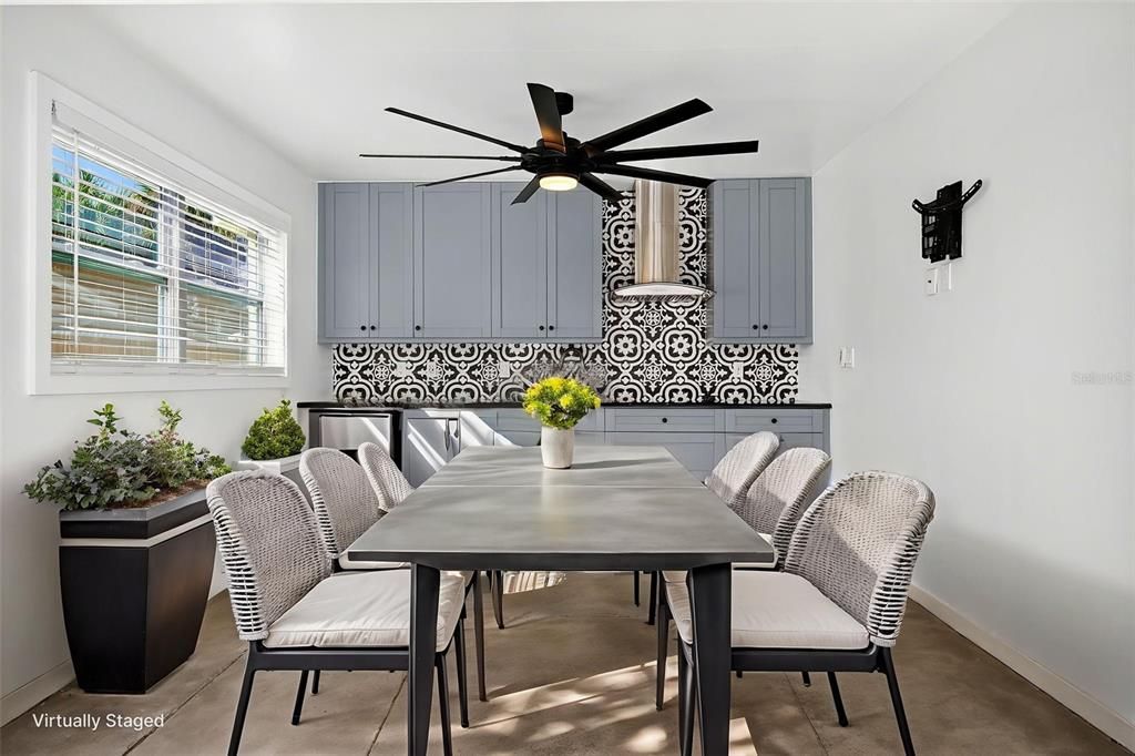 待售: $600,000 (3 贝兹, 2 浴室, 1596 平方英尺)