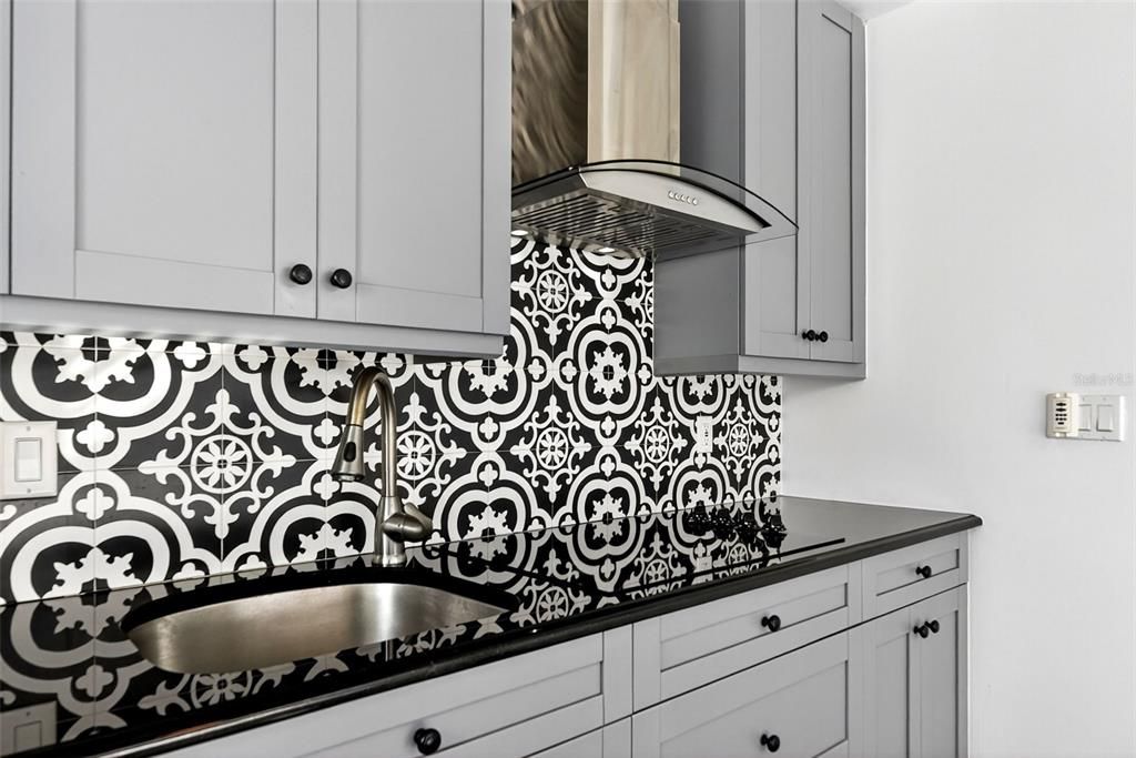 待售: $600,000 (3 贝兹, 2 浴室, 1596 平方英尺)