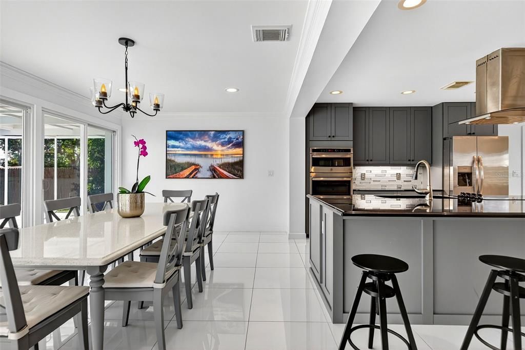 待售: $600,000 (3 贝兹, 2 浴室, 1596 平方英尺)