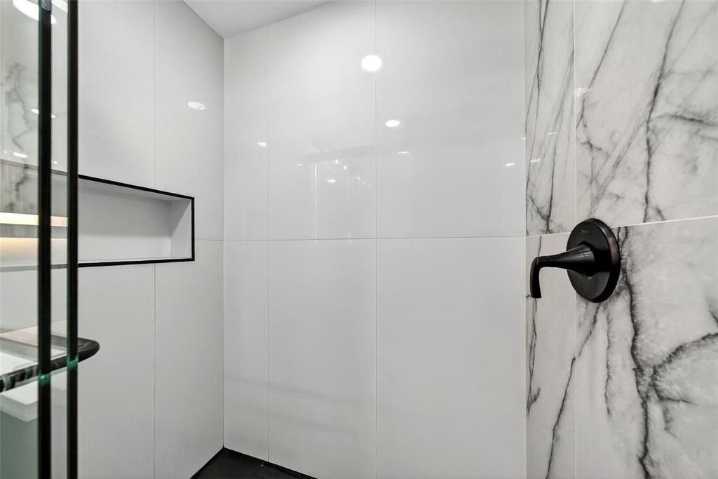 待售: $600,000 (3 贝兹, 2 浴室, 1596 平方英尺)