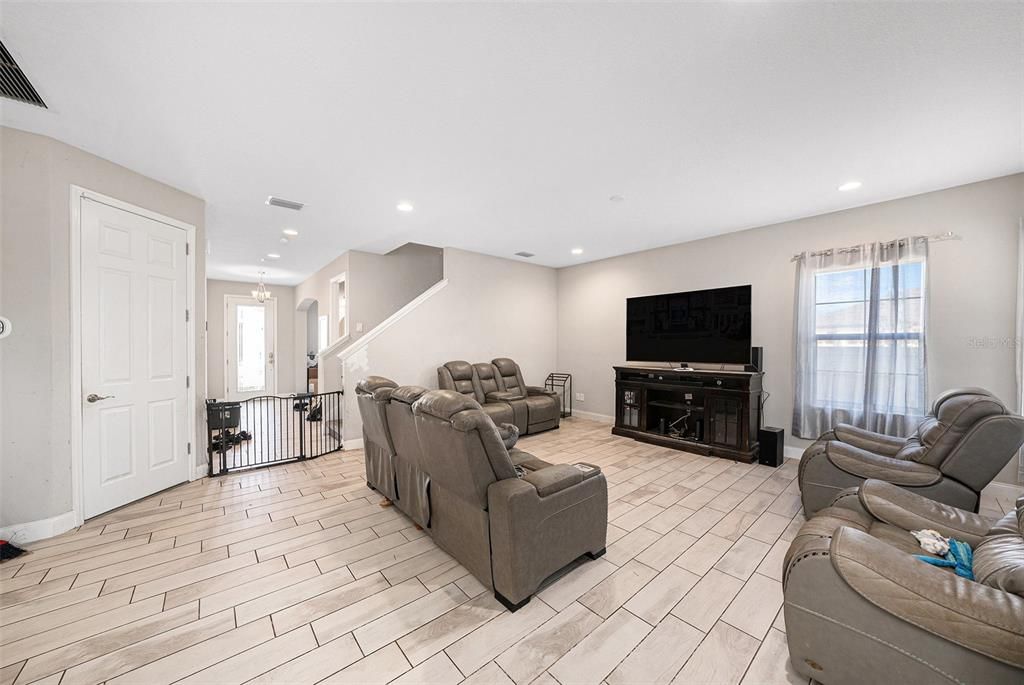 待售: $515,000 (4 贝兹, 2 浴室, 2804 平方英尺)