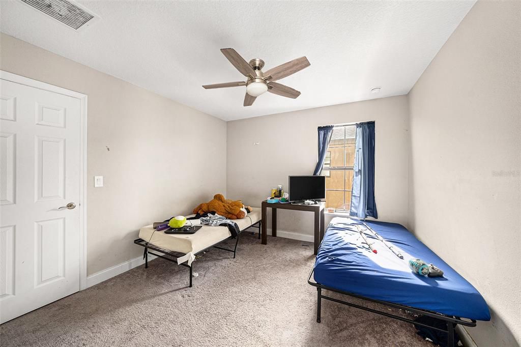 待售: $515,000 (4 贝兹, 2 浴室, 2804 平方英尺)