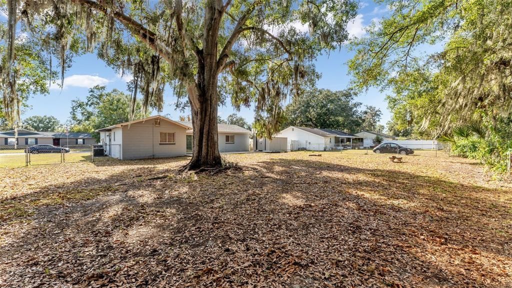 En Venta: $250,000 (3 camas, 2 baños, 964 Pies cuadrados)