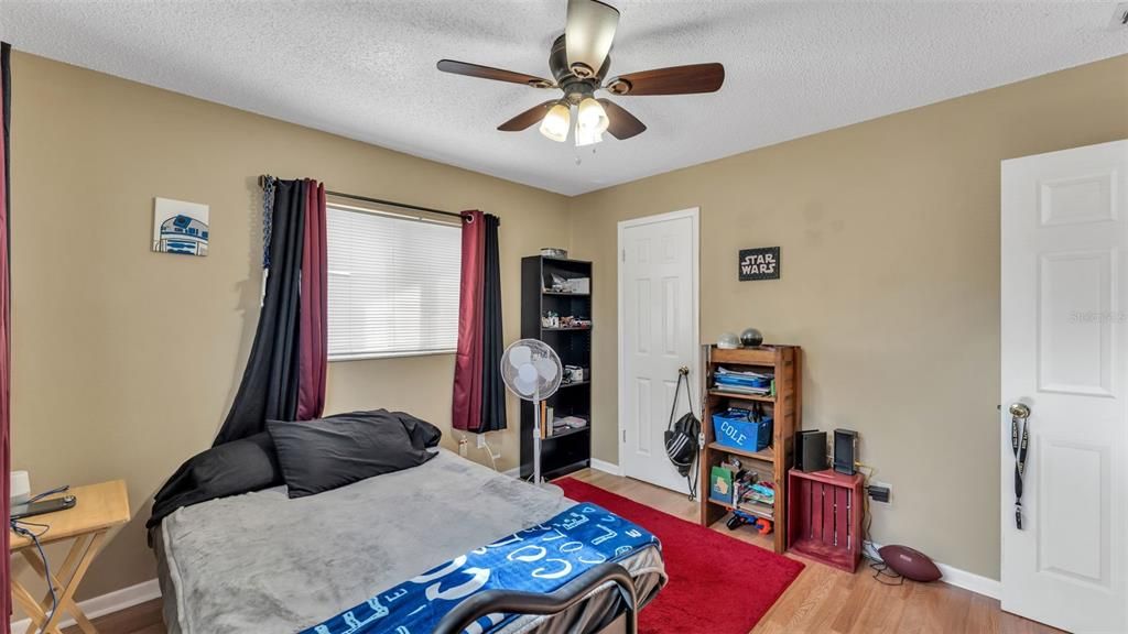 En Venta: $250,000 (3 camas, 2 baños, 964 Pies cuadrados)