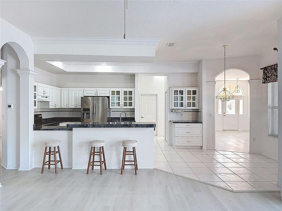 На продажу: $460,000 (4 спален, 3 ванн, 2218 Квадратных фут)