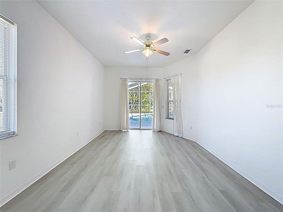 На продажу: $460,000 (4 спален, 3 ванн, 2218 Квадратных фут)