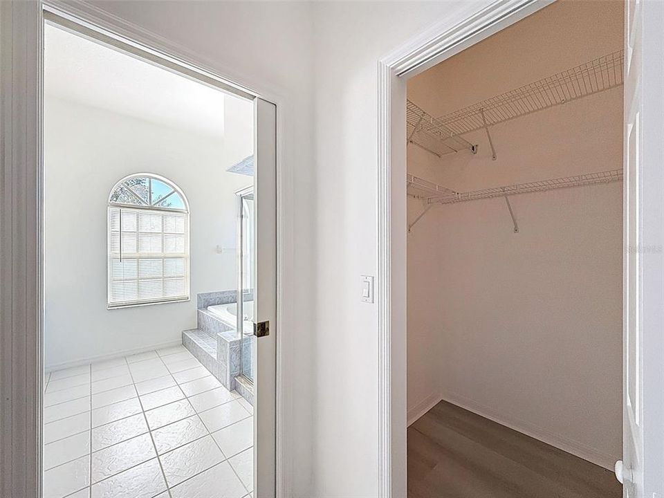 На продажу: $460,000 (4 спален, 3 ванн, 2218 Квадратных фут)