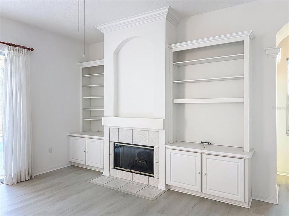 На продажу: $460,000 (4 спален, 3 ванн, 2218 Квадратных фут)