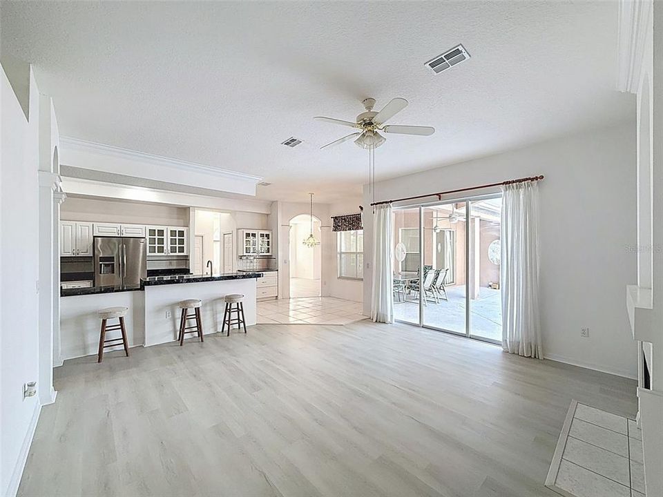 На продажу: $460,000 (4 спален, 3 ванн, 2218 Квадратных фут)