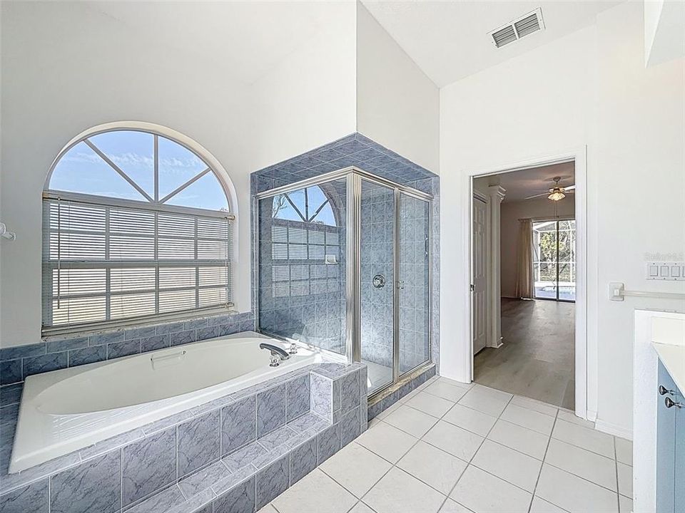 На продажу: $460,000 (4 спален, 3 ванн, 2218 Квадратных фут)