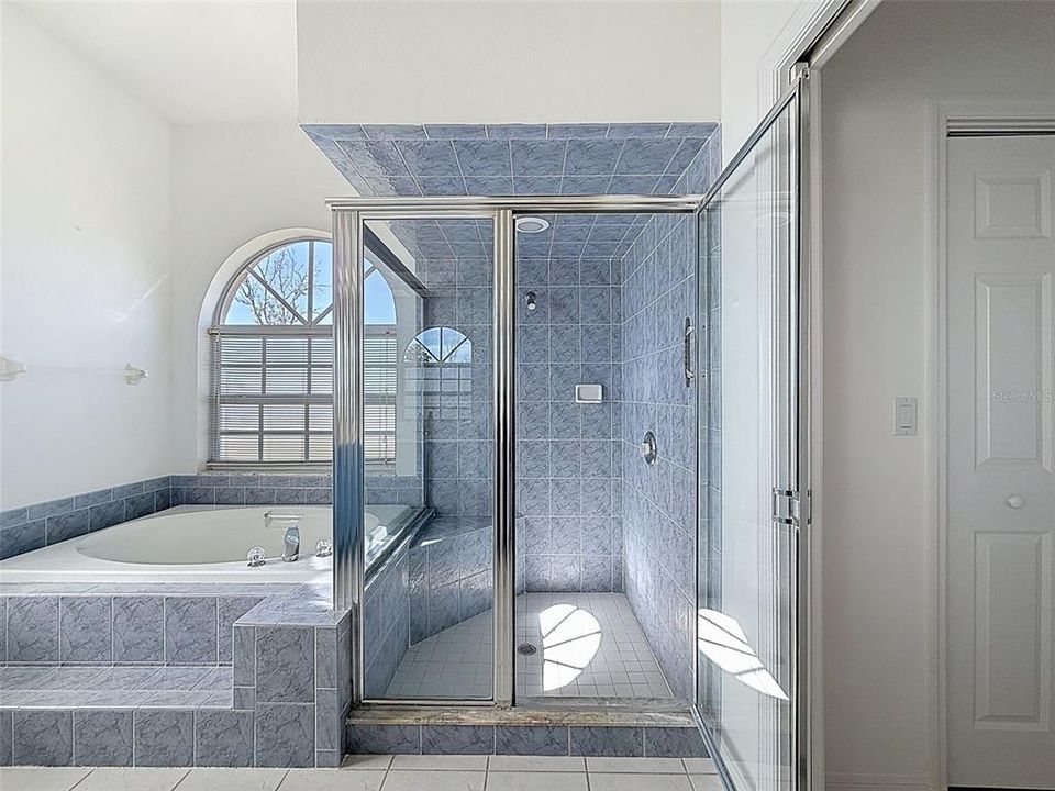 На продажу: $460,000 (4 спален, 3 ванн, 2218 Квадратных фут)