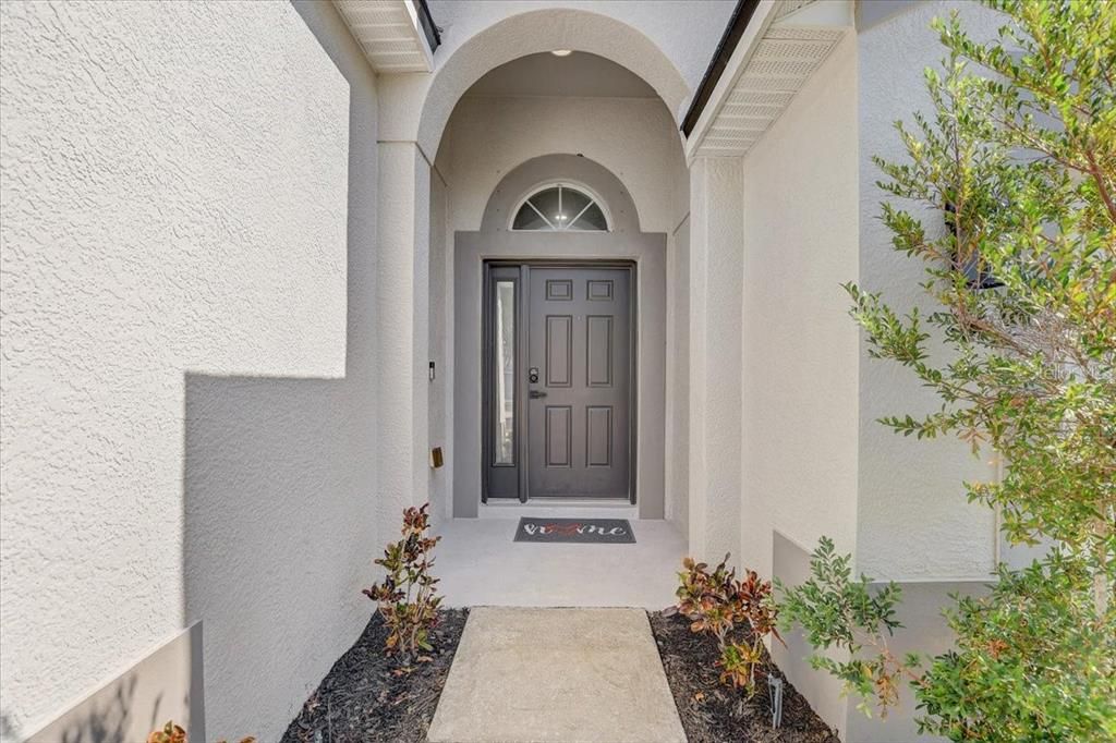 For Sale: $479,900 (4 beds, 3 baths, 2596 Square Feet)