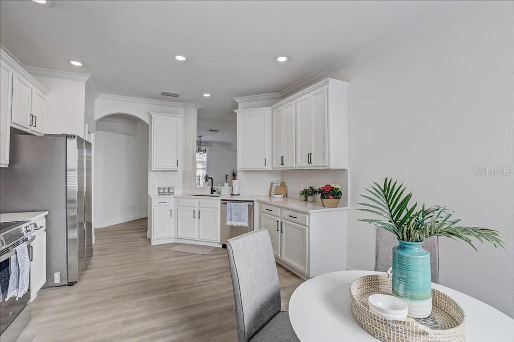 For Sale: $479,900 (4 beds, 3 baths, 2596 Square Feet)