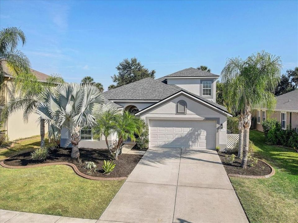 For Sale: $479,900 (4 beds, 3 baths, 2596 Square Feet)