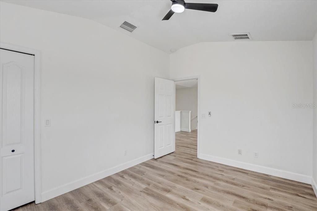 For Sale: $479,900 (4 beds, 3 baths, 2596 Square Feet)