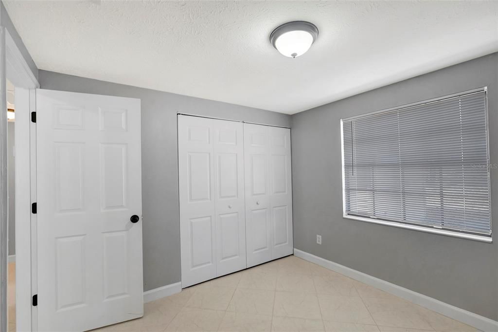 For Sale: $359,900 (3 beds, 2 baths, 1272 Square Feet)