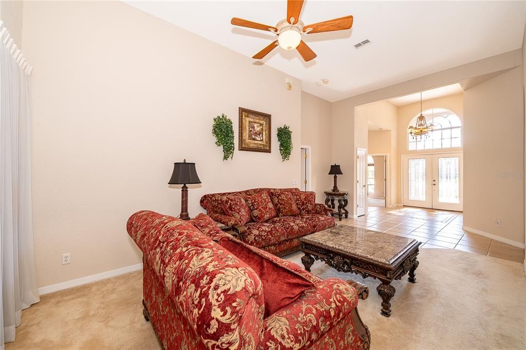 待售: $825,000 (4 贝兹, 3 浴室, 2741 平方英尺)