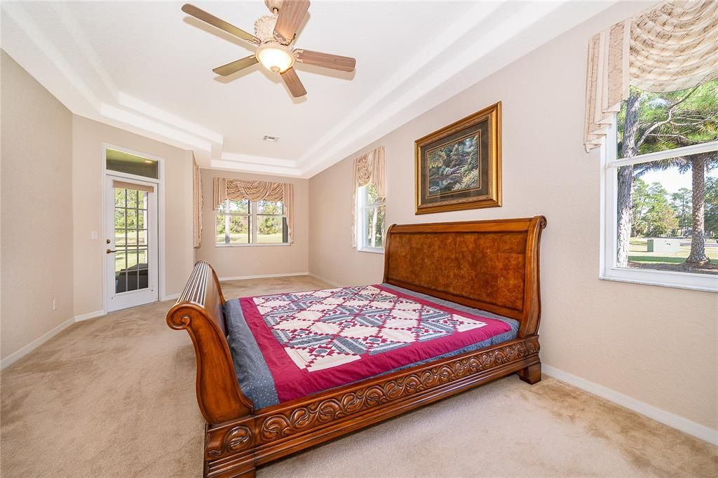 待售: $825,000 (4 贝兹, 3 浴室, 2741 平方英尺)