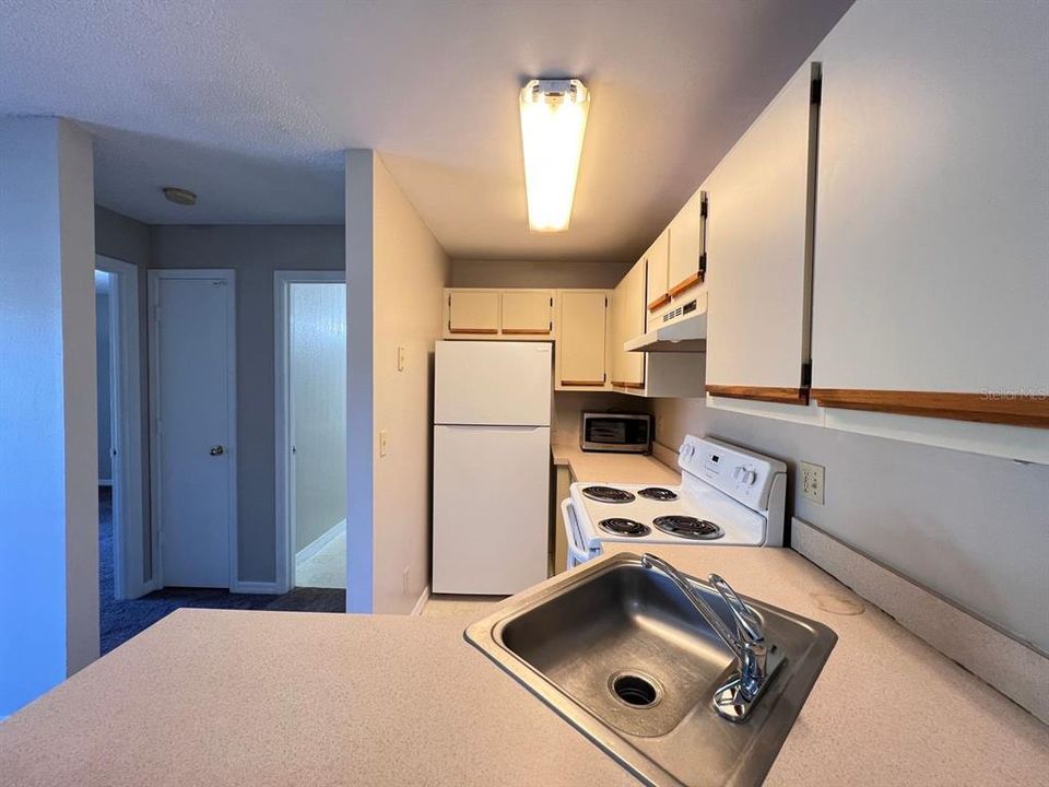 В аренду: $1,350 (1 спален, 1 ванн, 566 Квадратных фут)