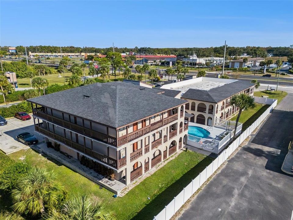 На продажу: $3,250,000 (0 спален, 0 ванн, 10368 Квадратных фут)