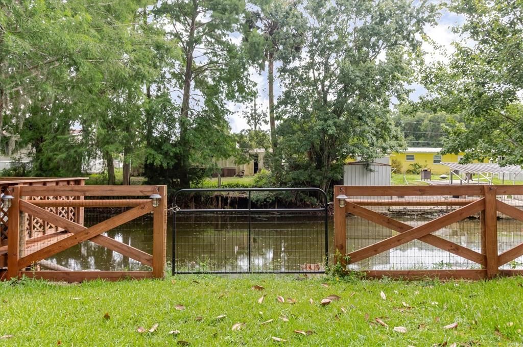 На продажу: $169,995 (1 спален, 1 ванн, 400 Квадратных фут)