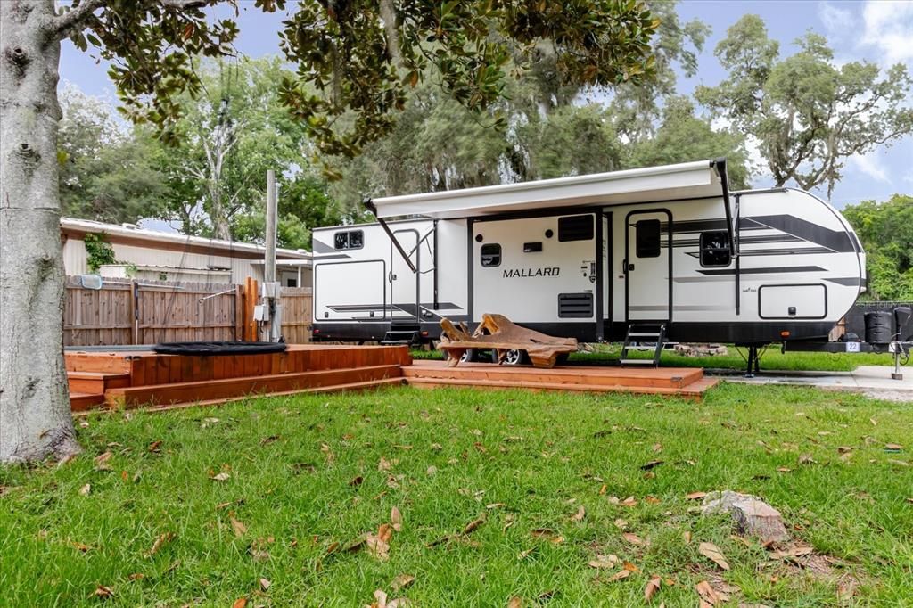 На продажу: $169,995 (1 спален, 1 ванн, 400 Квадратных фут)