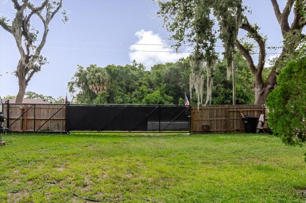 На продажу: $169,995 (1 спален, 1 ванн, 400 Квадратных фут)