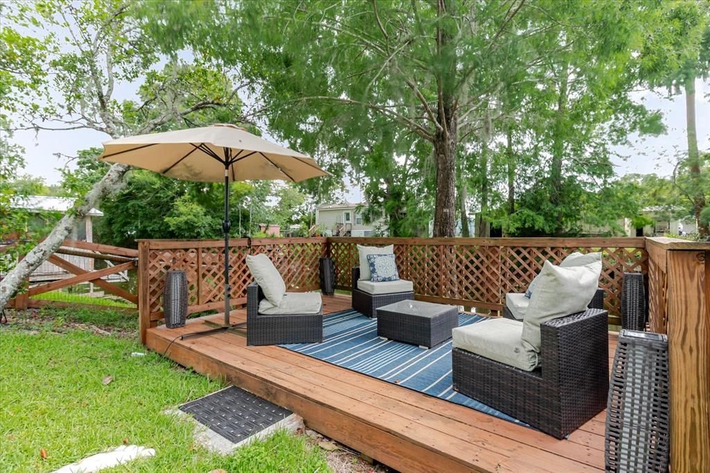 На продажу: $169,995 (1 спален, 1 ванн, 400 Квадратных фут)