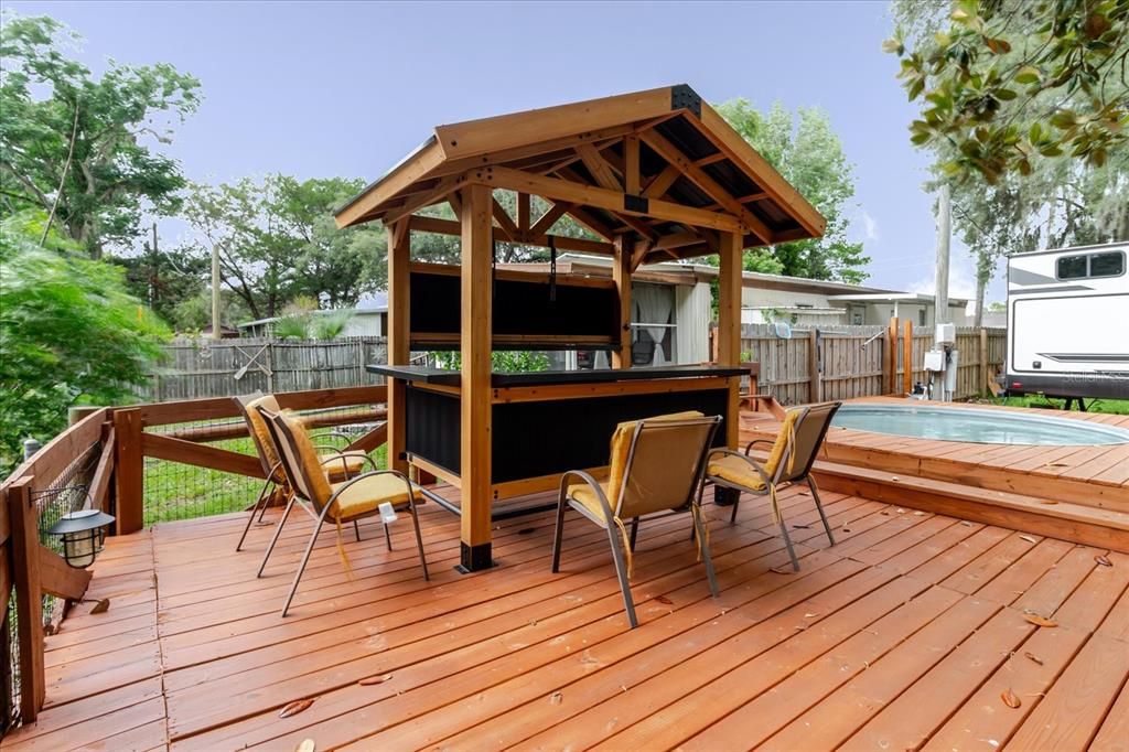 На продажу: $169,995 (1 спален, 1 ванн, 400 Квадратных фут)