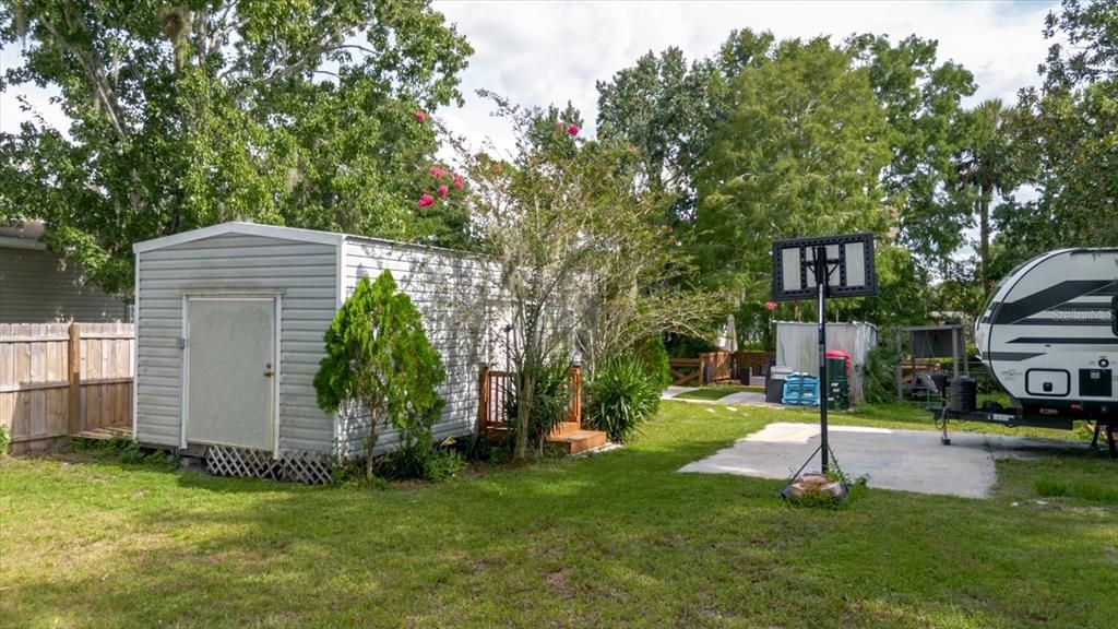 На продажу: $169,995 (1 спален, 1 ванн, 400 Квадратных фут)