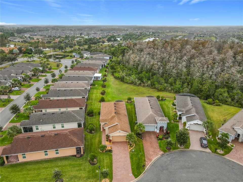 待售: $270,000 (2 贝兹, 2 浴室, 1658 平方英尺)