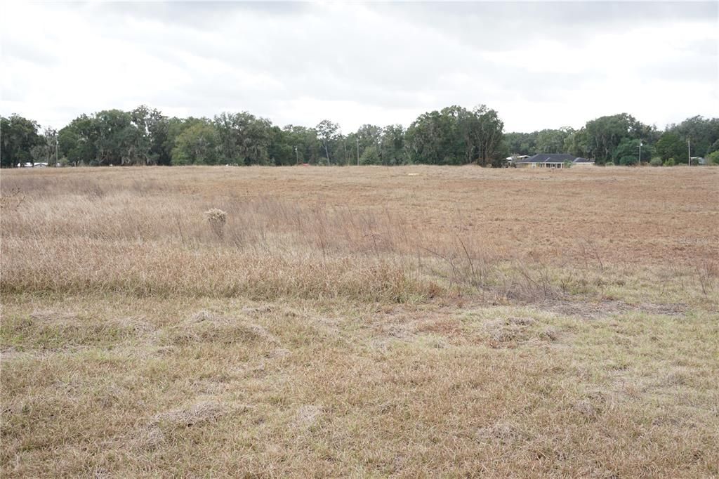 待售: $245,000 (10.41 acres)