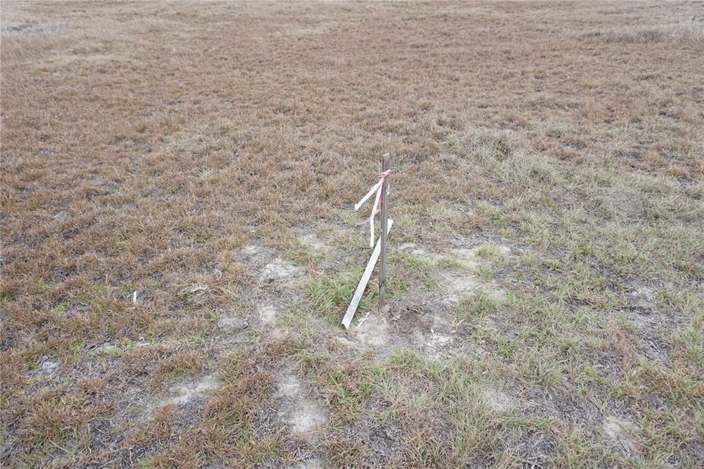 待售: $245,000 (10.41 acres)