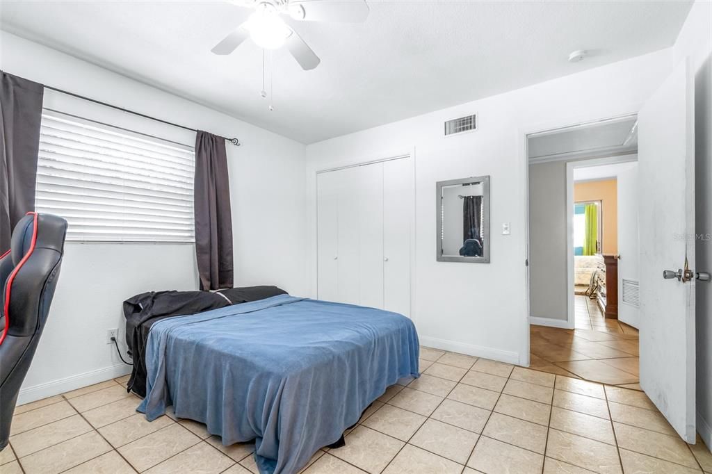 For Sale: $424,900 (4 beds, 5 baths, 2368 Square Feet)