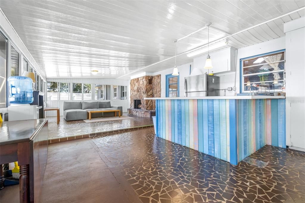 For Sale: $424,900 (4 beds, 5 baths, 2368 Square Feet)