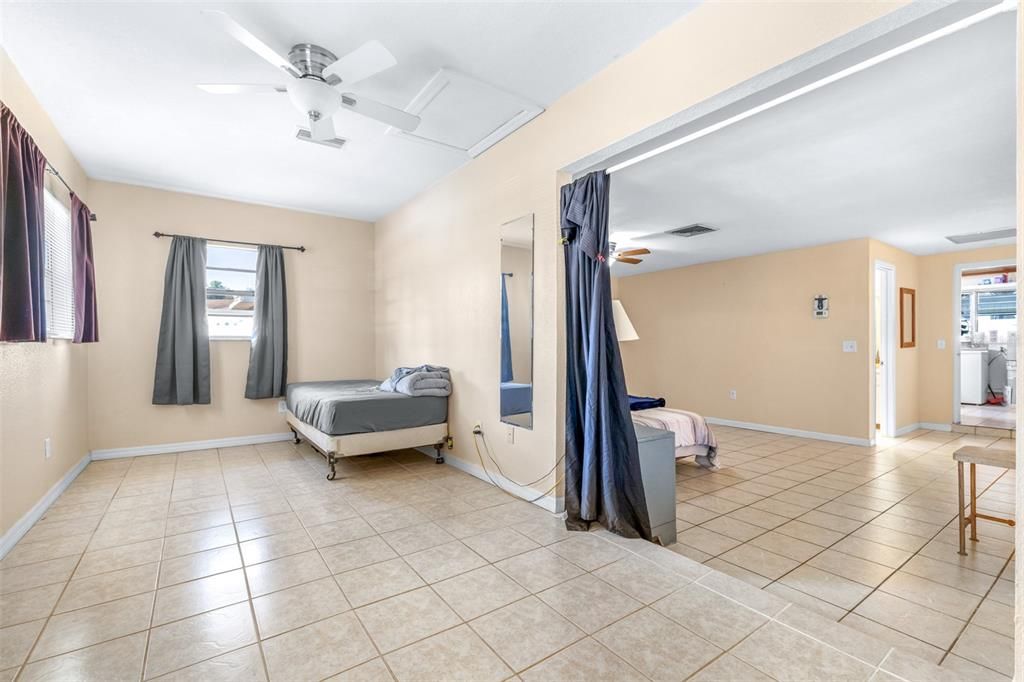 For Sale: $424,900 (4 beds, 5 baths, 2368 Square Feet)