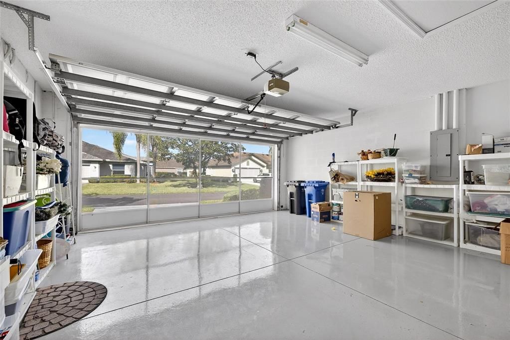 En Venta: $175,000 (2 camas, 2 baños, 1559 Pies cuadrados)