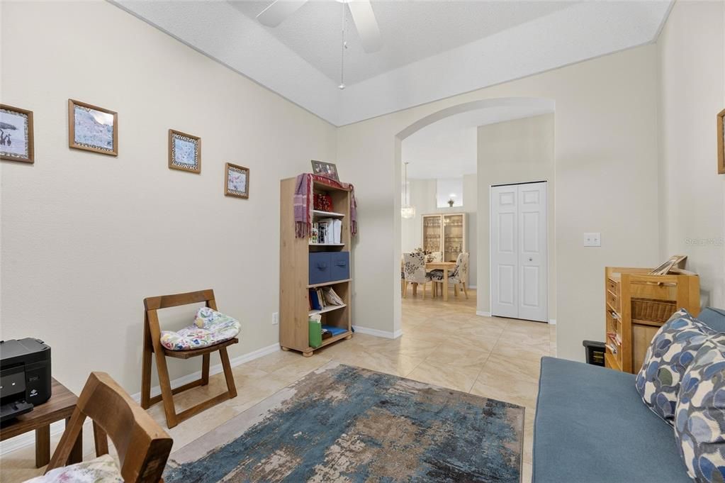 En Venta: $175,000 (2 camas, 2 baños, 1559 Pies cuadrados)