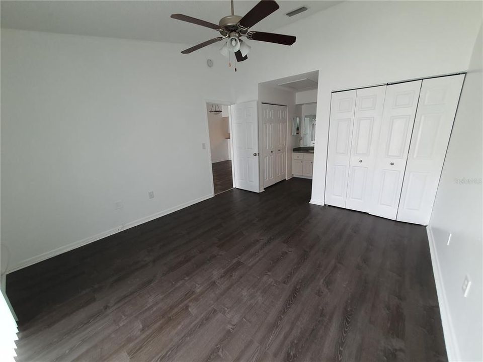 En Renta: $1,800 (2 camas, 2 baños, 1000 Pies cuadrados)