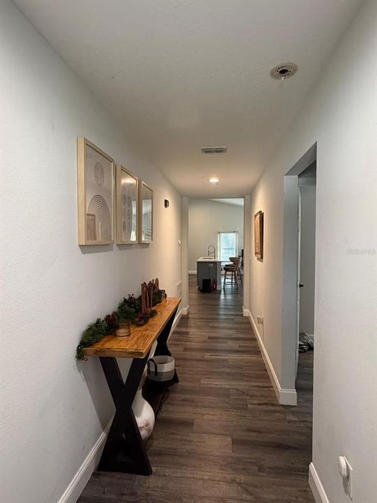 For Rent: $2,200 (3 beds, 2 baths, 1593 Square Feet)