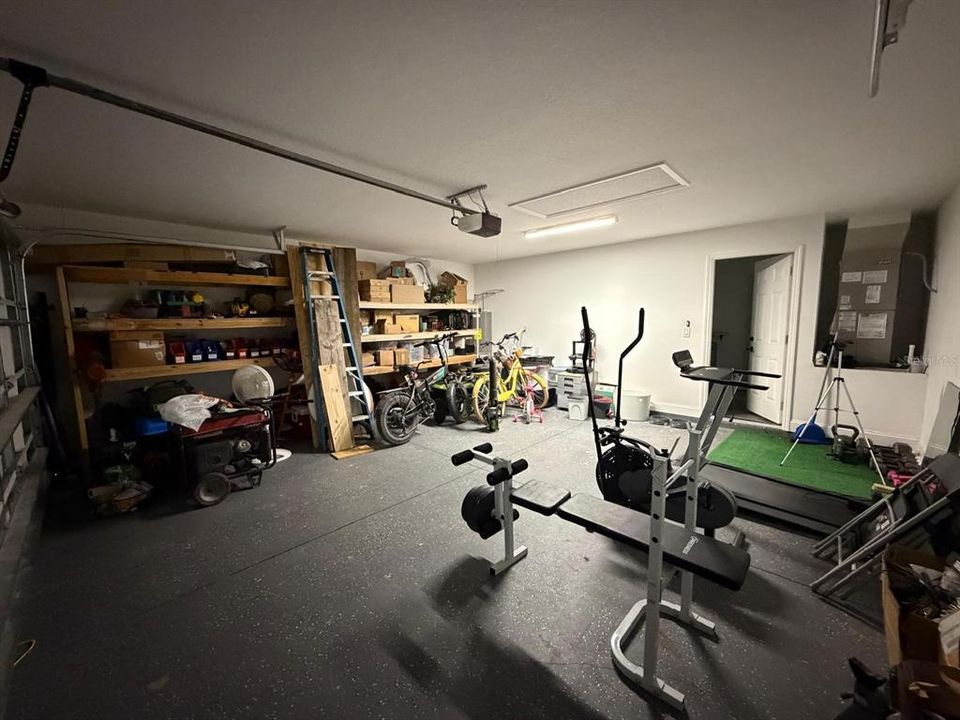 For Rent: $2,200 (3 beds, 2 baths, 1593 Square Feet)