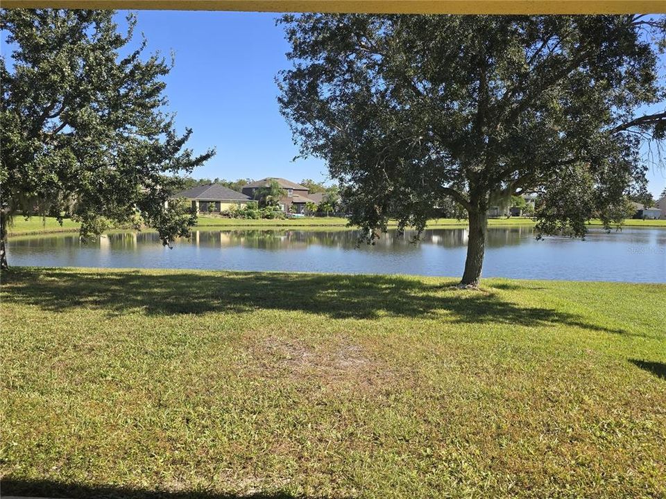 For Rent: $2,500 (3 beds, 2 baths, 1588 Square Feet)