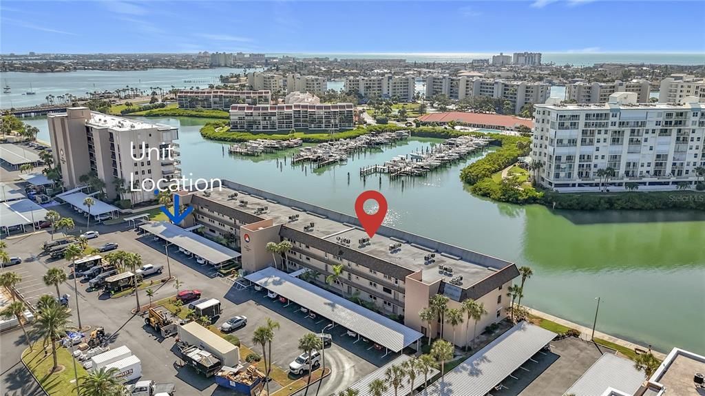 En Venta: $299,000 (2 camas, 2 baños, 1300 Pies cuadrados)