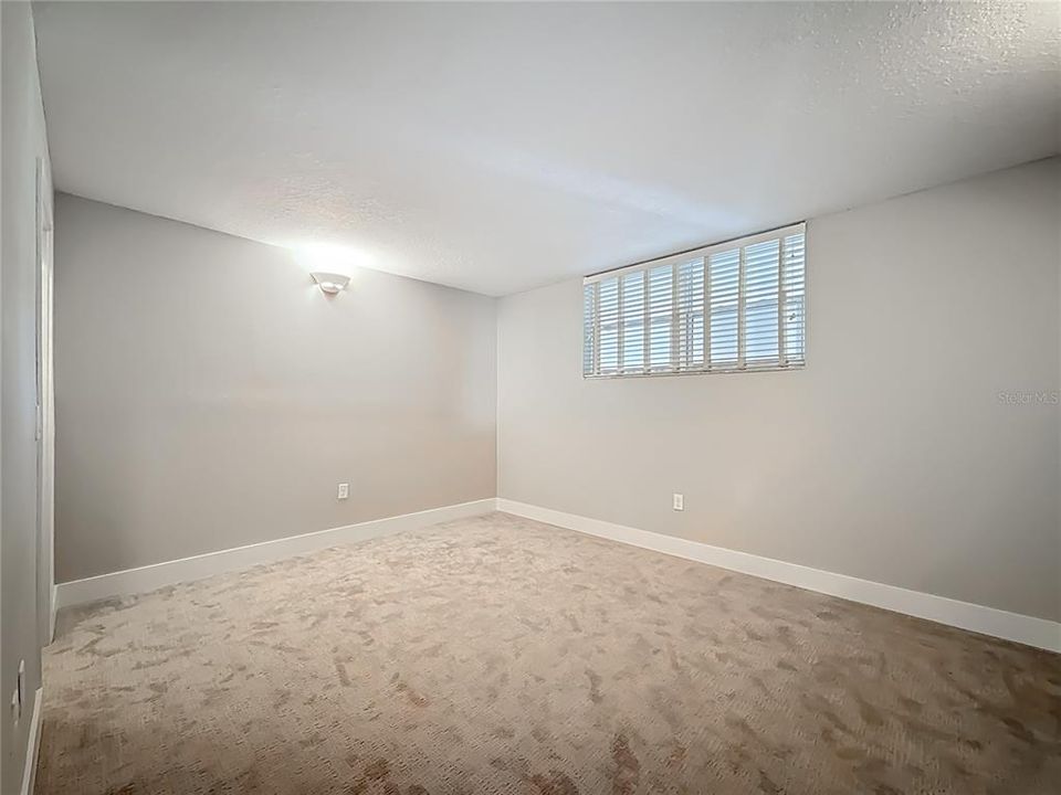 En Venta: $299,000 (2 camas, 2 baños, 1300 Pies cuadrados)