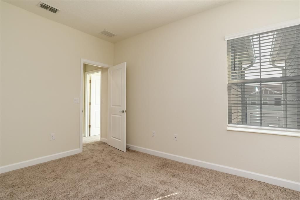 В аренду: $2,550 (3 спален, 2 ванн, 1742 Квадратных фут)